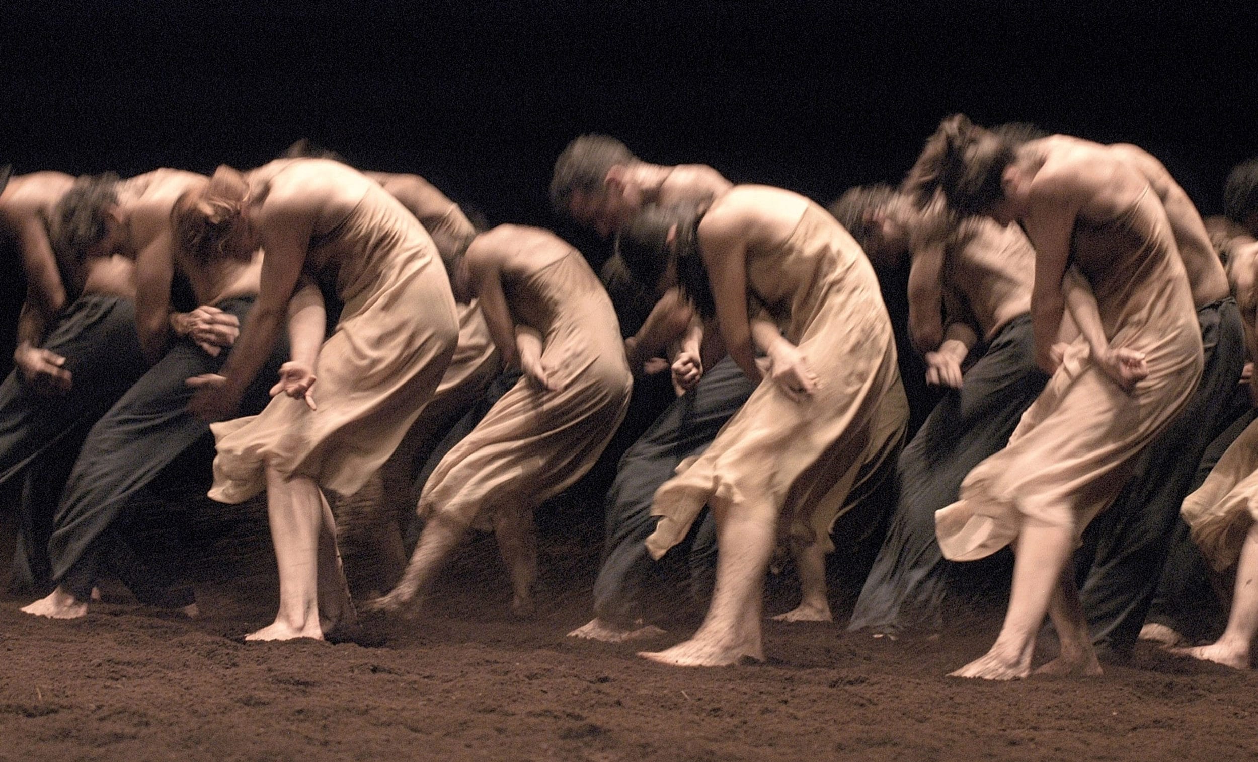 Le Sacre du printemps Ensemble photo by Ulli Weiss Copyright Pina Bausch Foundation