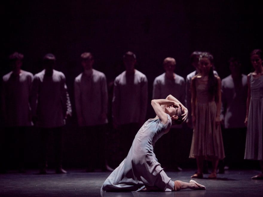 Alina-Cojocaru-in-Akram-Khan's-Giselle-(c)-Laurent-Liotardo