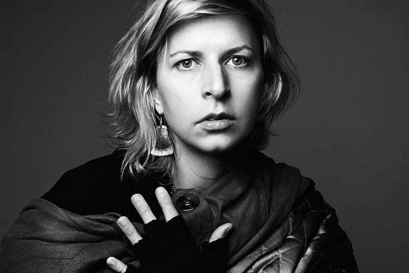 Aszure Barton