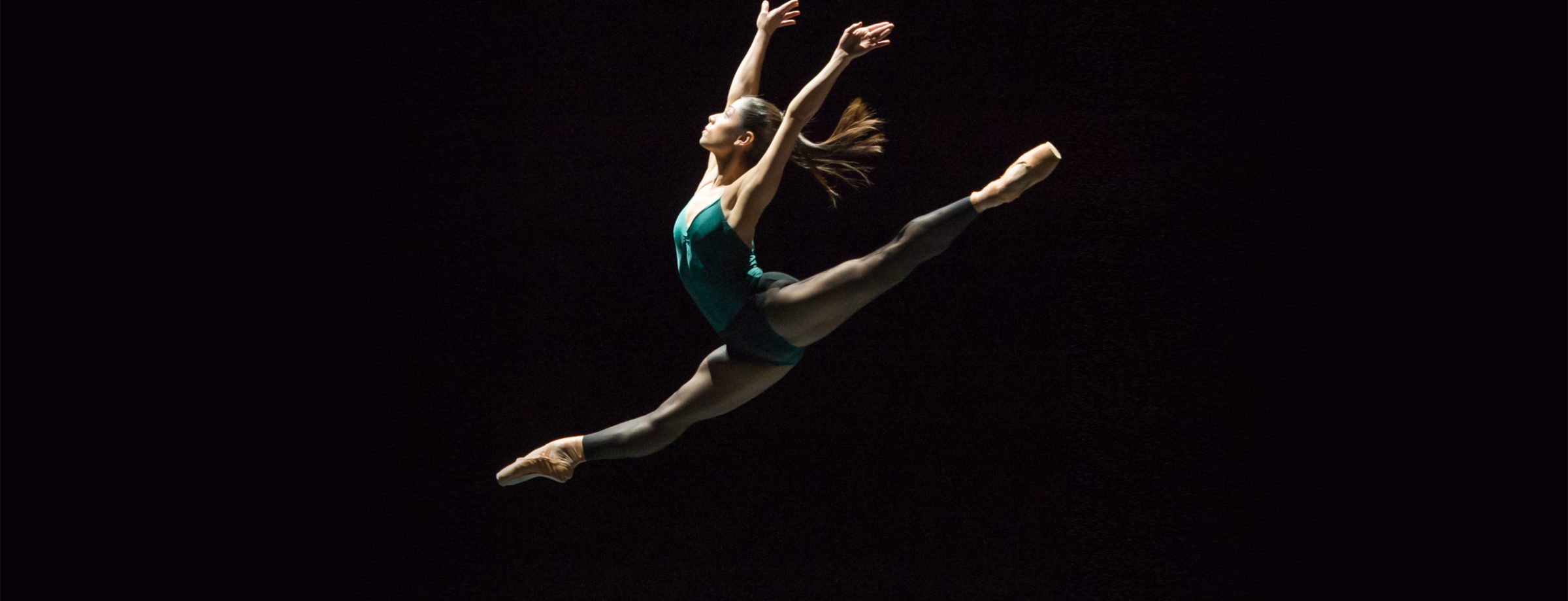 Crystal-Costa-in-In-the-Middle,-Somewhat-Elevated,-English-National-Ballet's-Modern-Masters-(C)-Pho---Copy