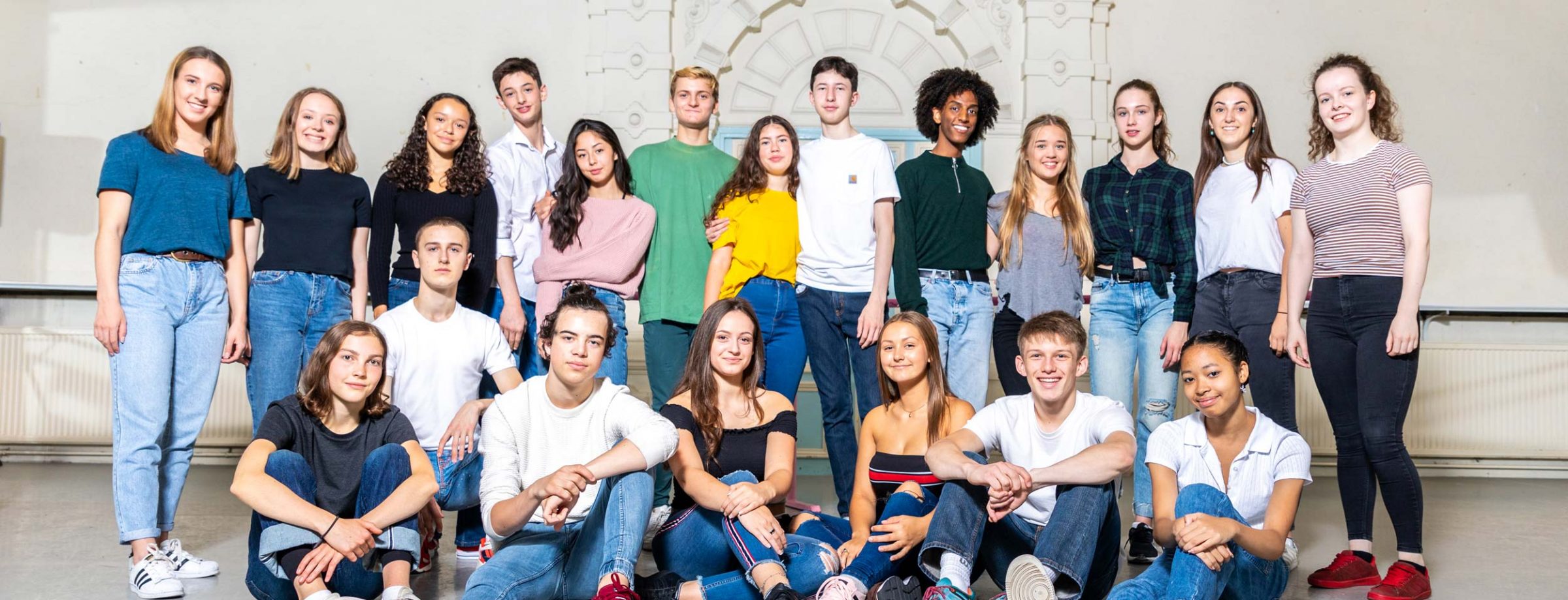 ENBYouthCo-group-2018