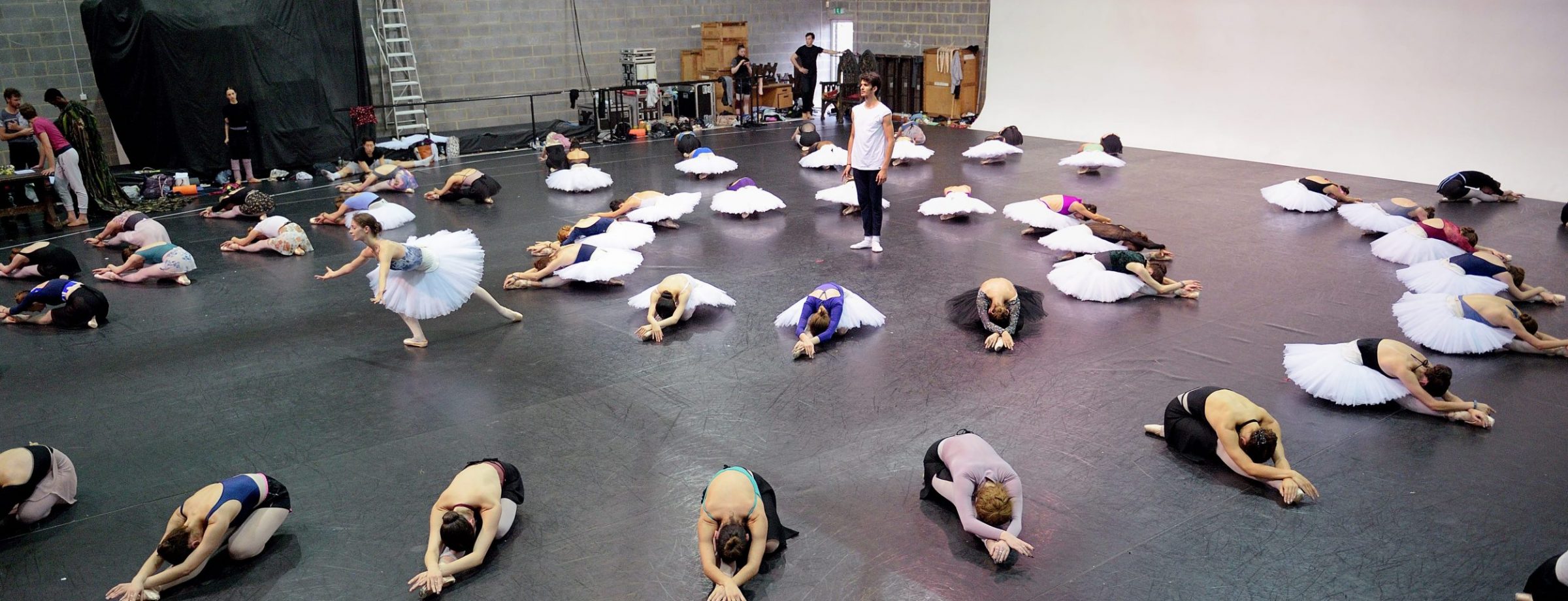 English National Ballet rehearses Swan Lake in-the-round © Laurent Liotardo