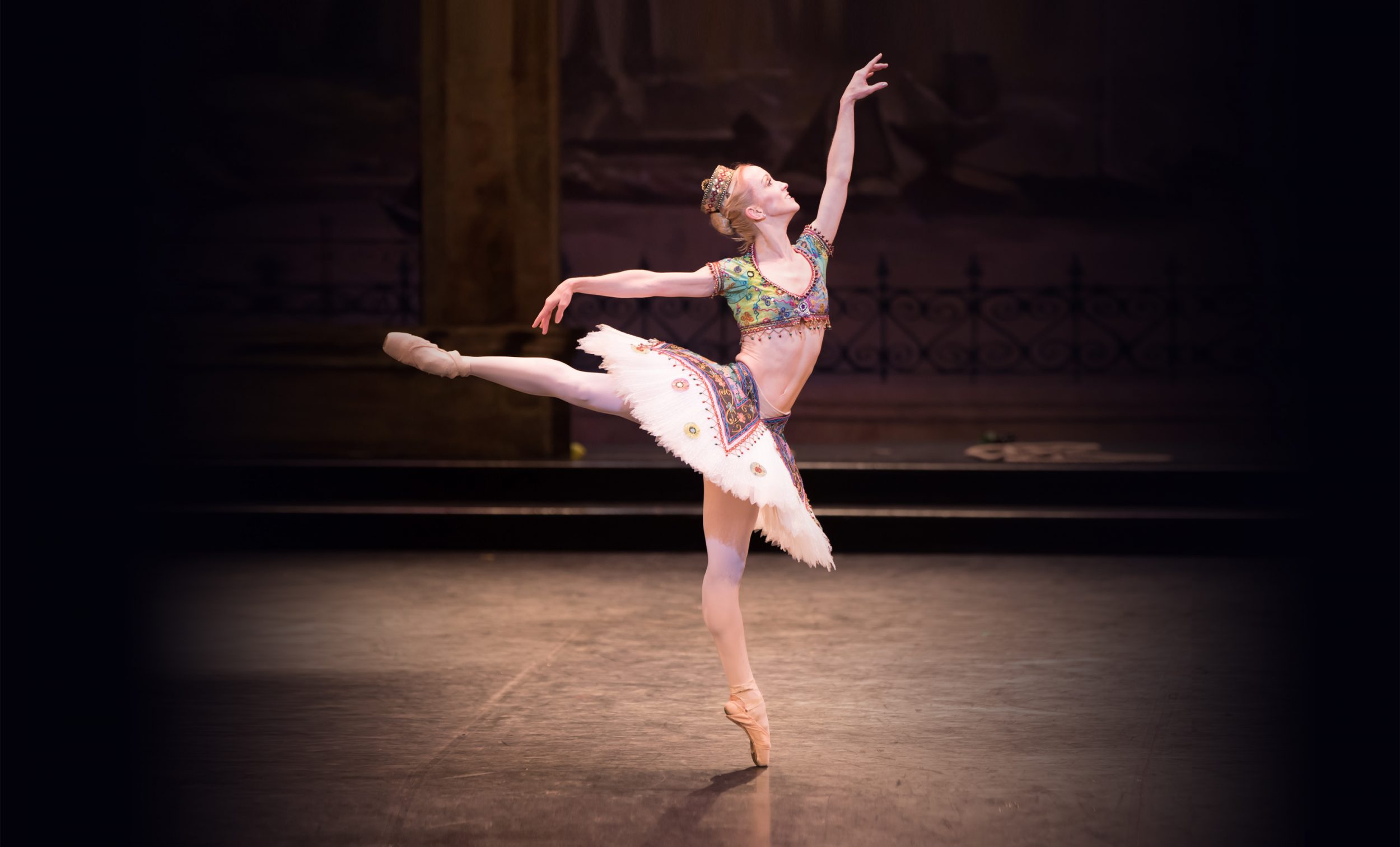Tiffany-Hedman-in-English-National-Ballet's-Le-Corsaire-(C)-Photography-by-ASH