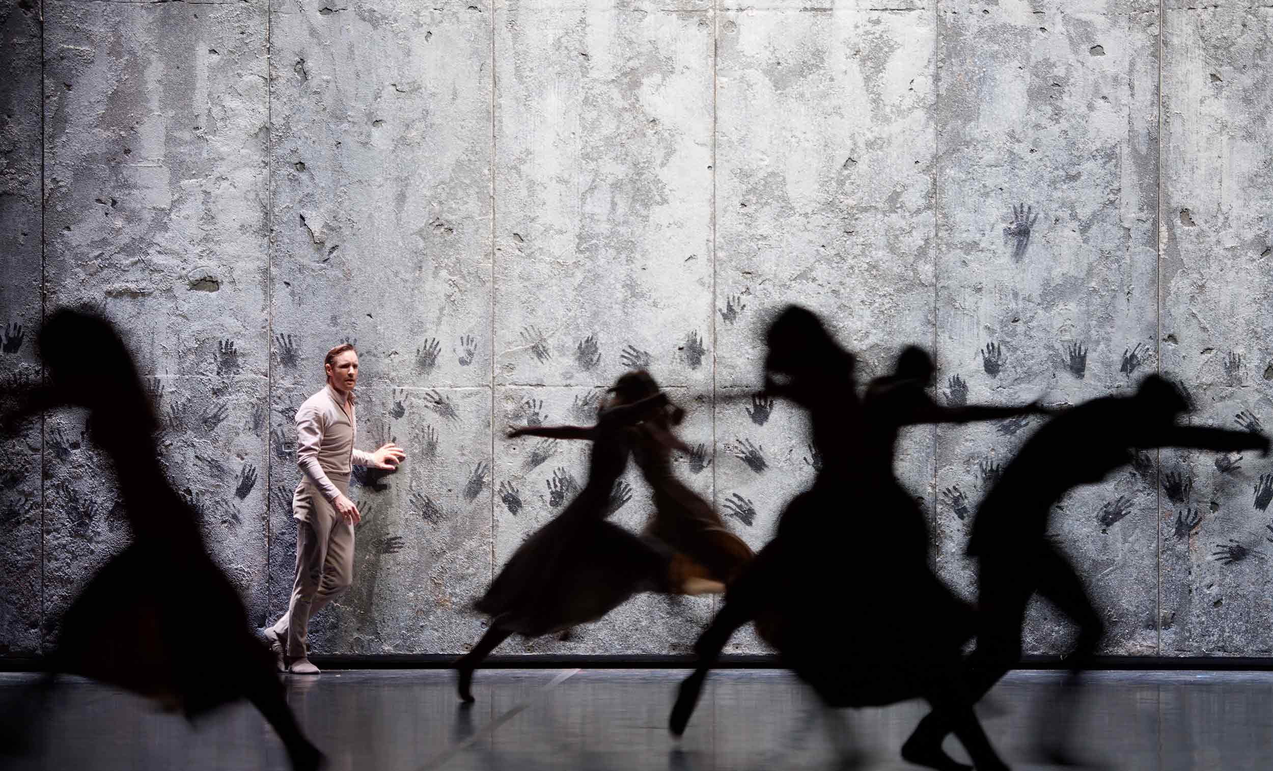 WEB-James-Streeter-in-Akram-Khan's-Giselle-(c)-Laurent-Liotardo-(3)