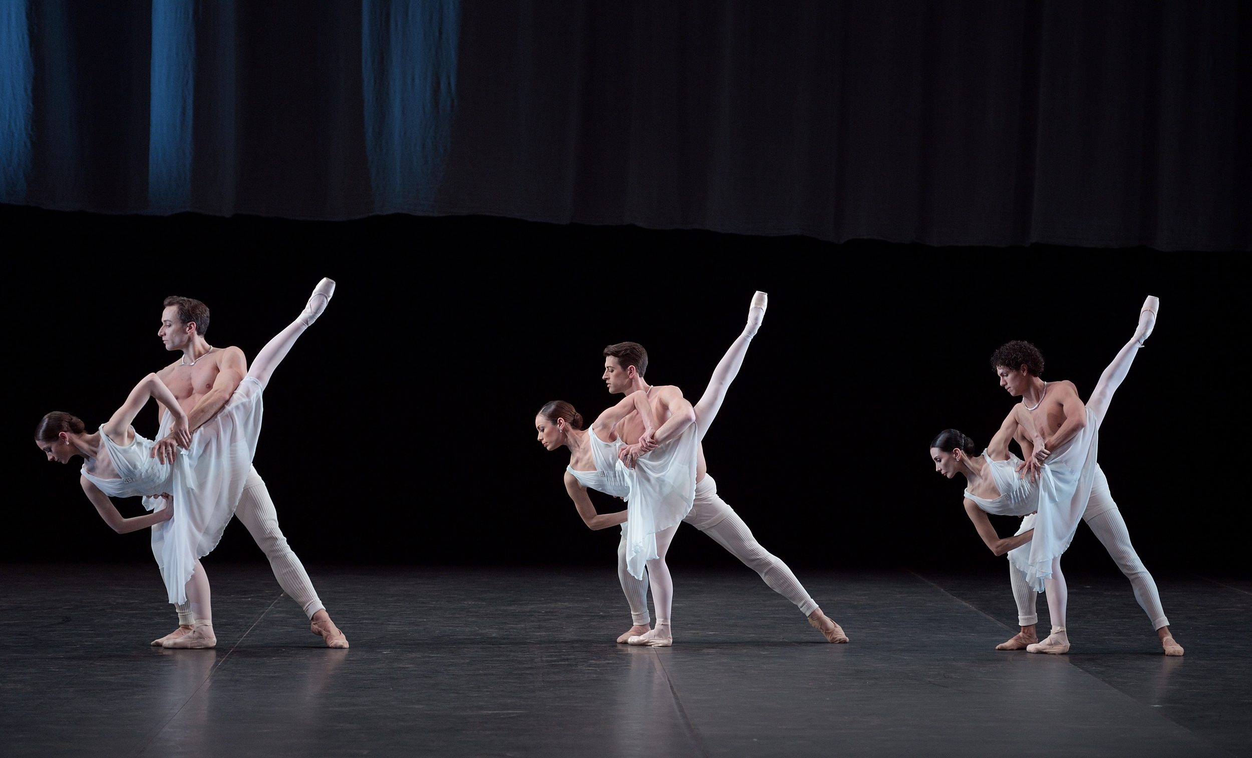English-National-Ballet-in-Adagio-Hammerklavier(c)-Laurent-Liotardo-(2)-2500px