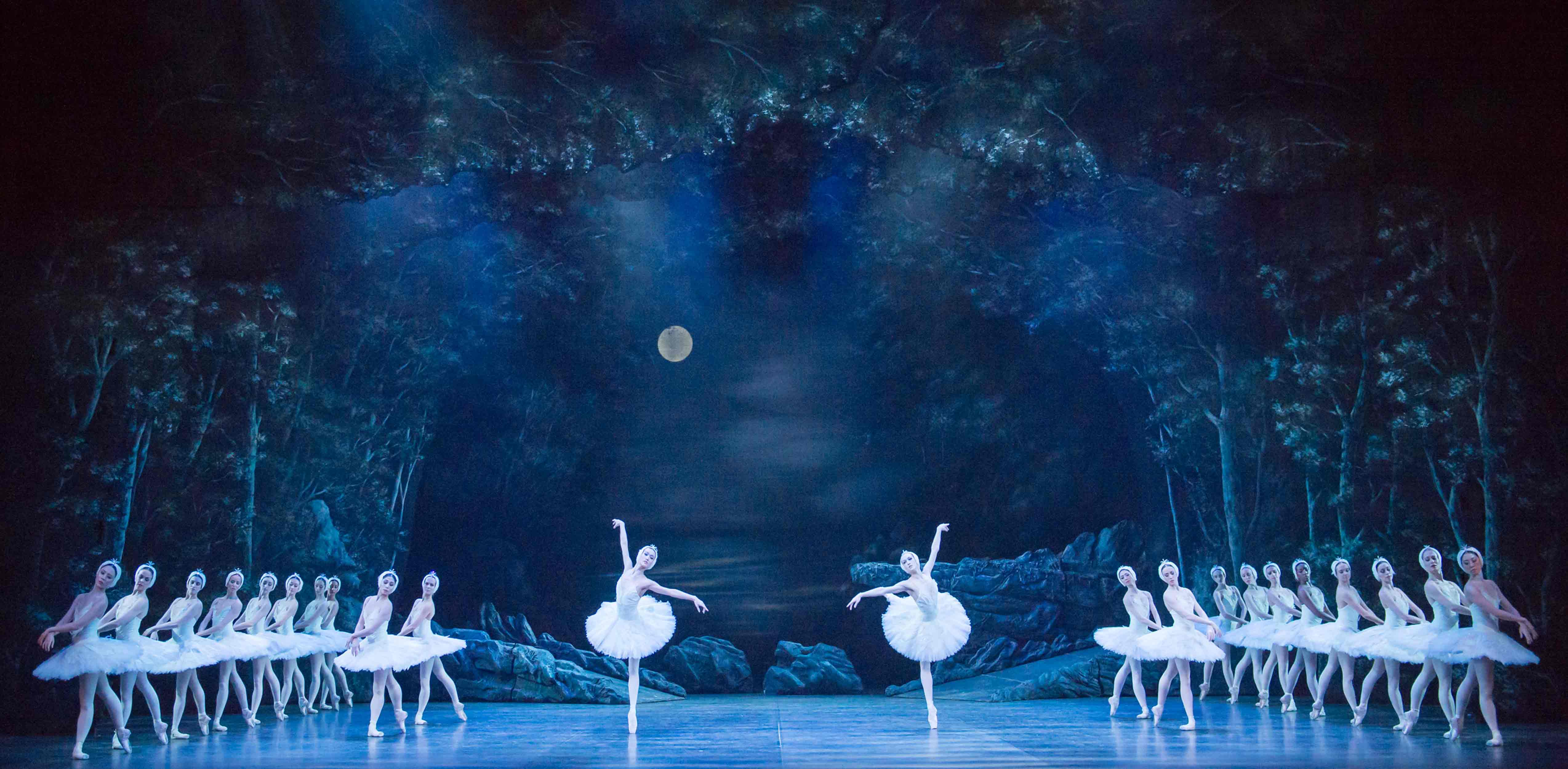 English-National-Ballet's-Swan-Lake-(C)-Photography-by-ASH-(6)