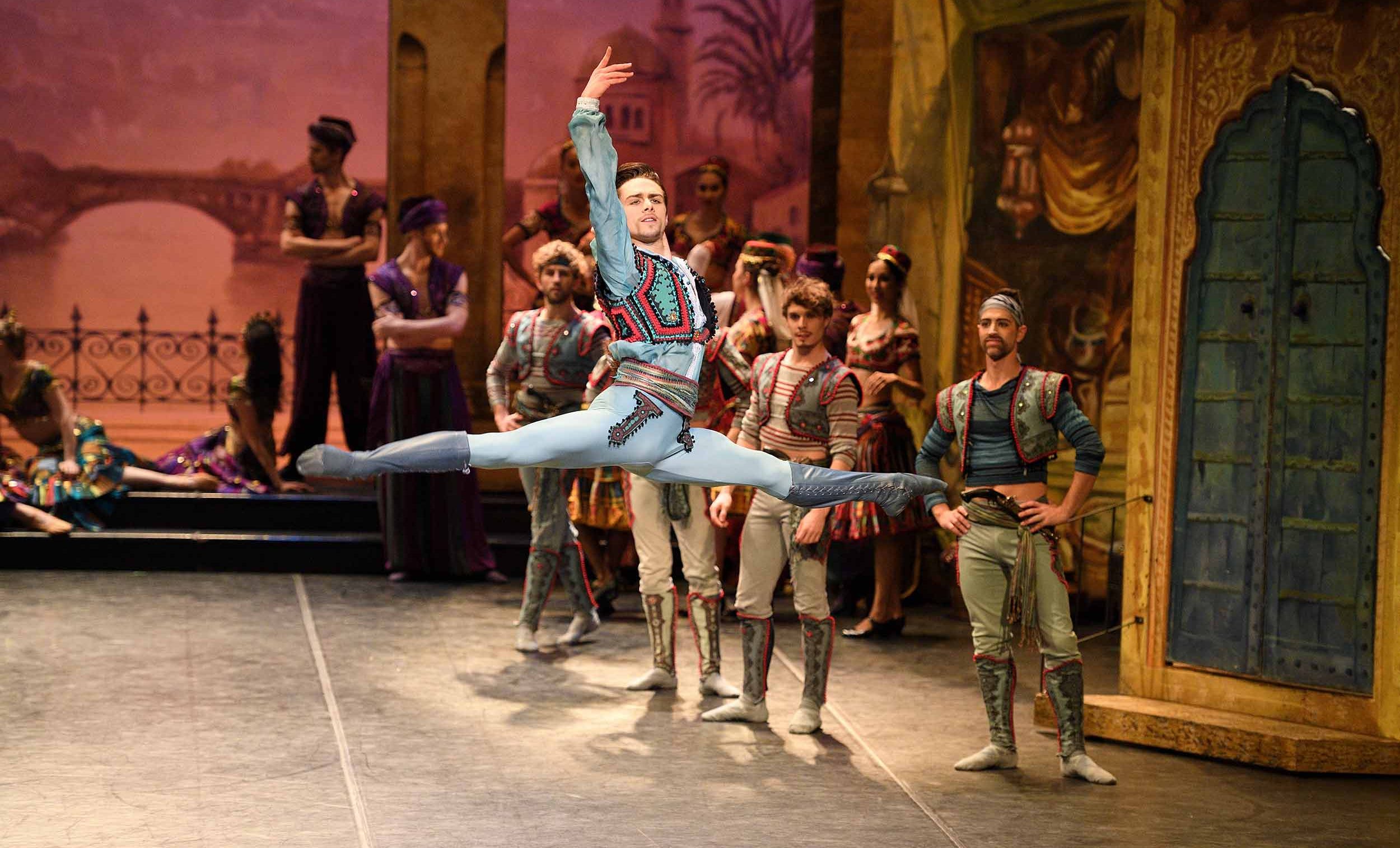 Francesco-Gabriele-Frola-as-Conrad-in-English-National-Ballet's-Le-Corsaire-(c)-Laurent-Liotardo