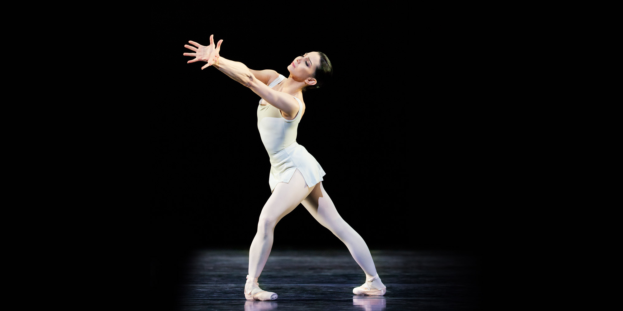 Tamara Rojo in Song of the Earth, photo courtesy of The Royal Ballet