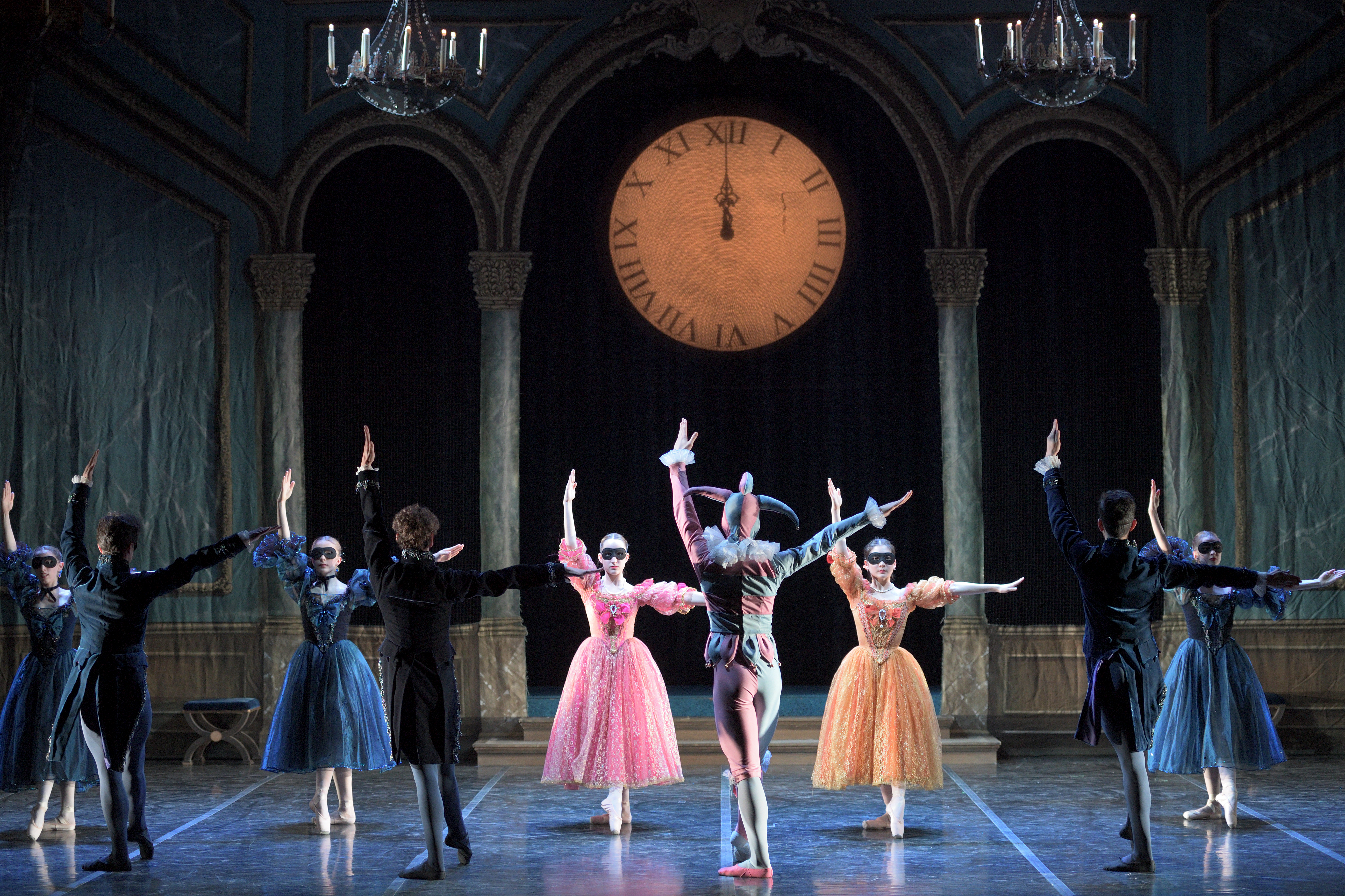 English National Ballet School in My First Ballet Cinderella © Laurent Liotardo (21)