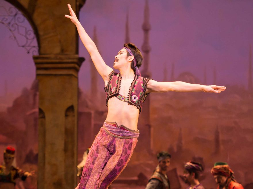 Ken-Saruhashi-in-English-National-Ballet's-Le-Corsaire-(C)-Photography-by-ASH