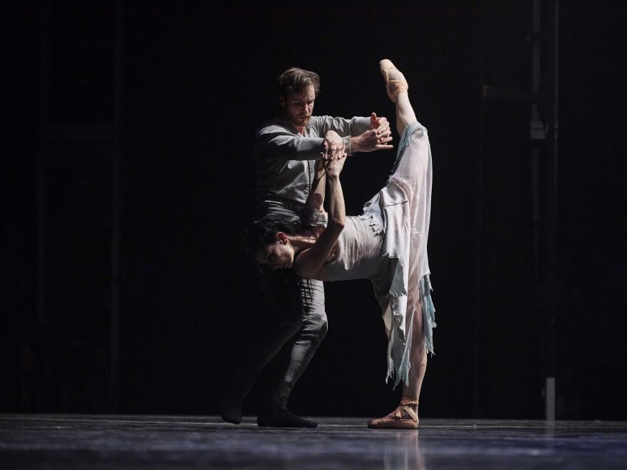 Tamara-Rojo-and-James-Streeter-in-Akram-Khan's-Giselle-(C)-Laurent-Liotardo-(3)