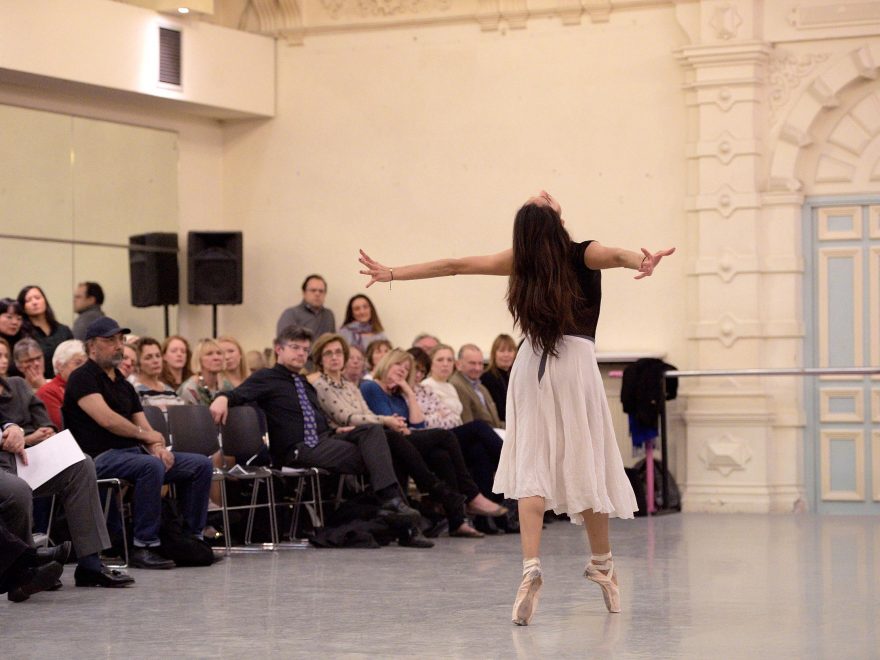 Dancer in the Spotlight: Sarah Kundi © Laurent Liotardo