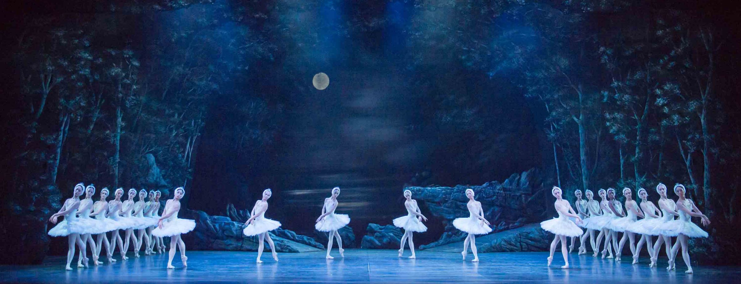 English-National-Ballet's-Swan-Lake-(C)-Photography-by-ASH-(8)