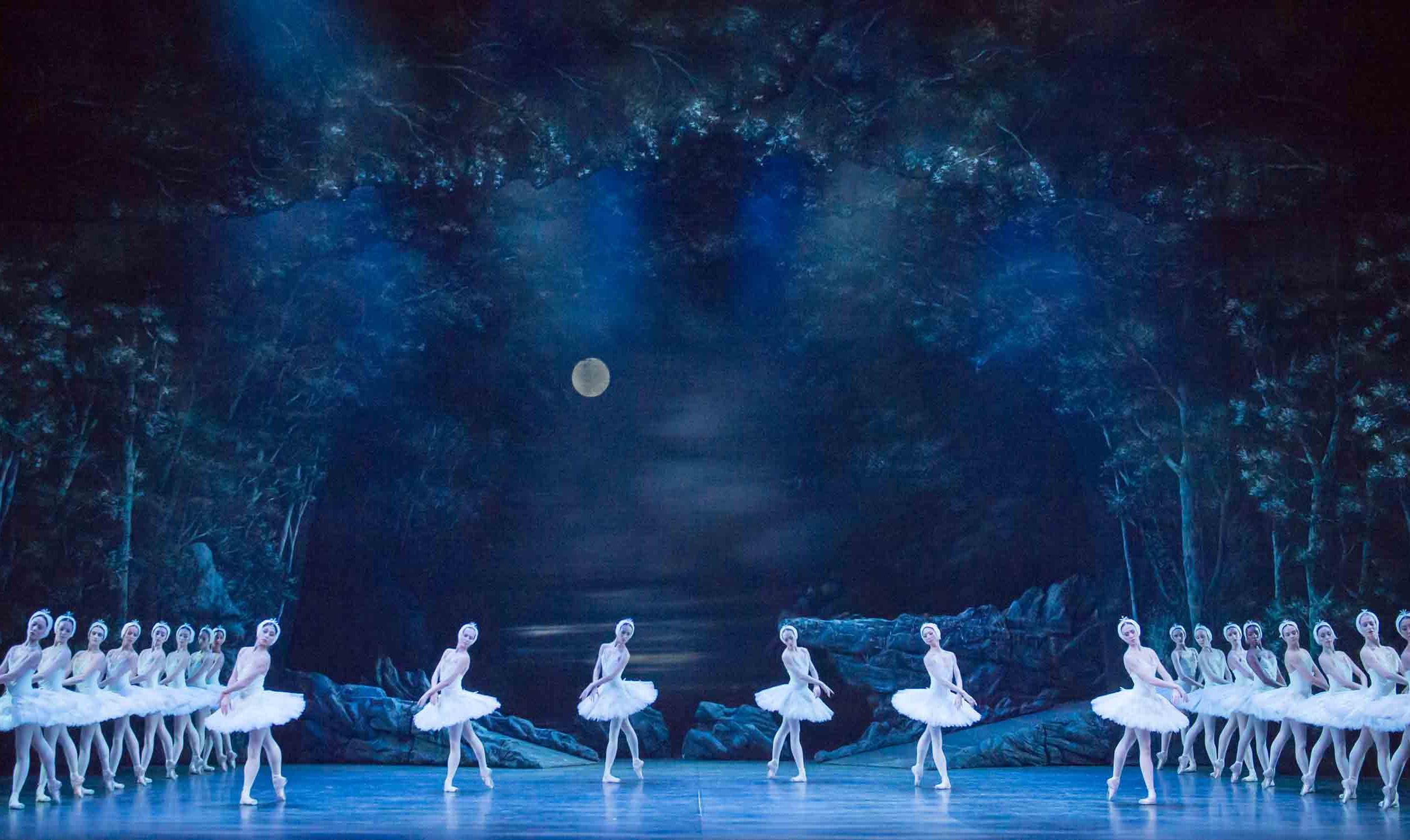 English-National-Ballet's-Swan-Lake-(C)-Photography-by-ASH-(8)
