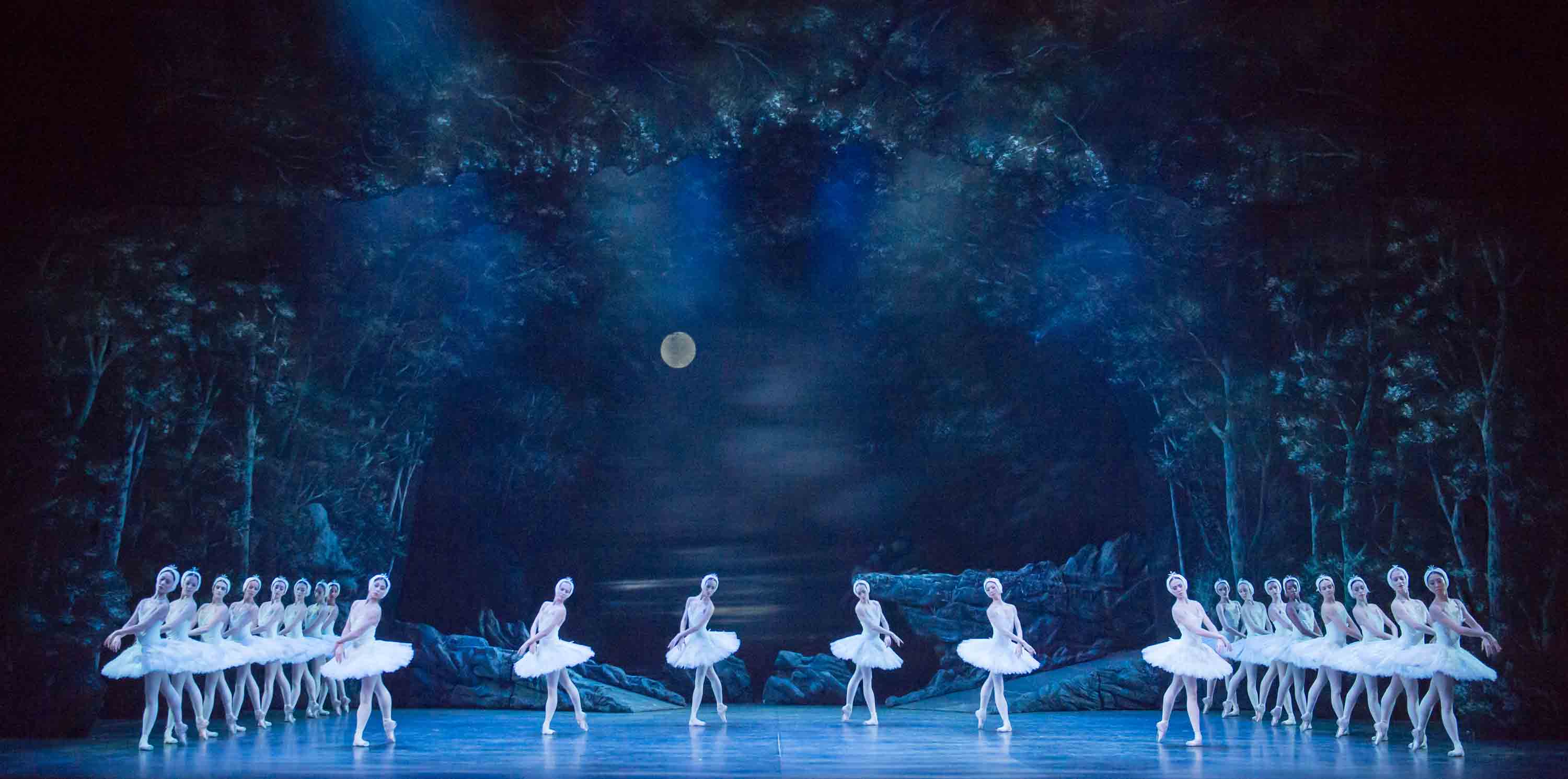 English-National-Ballet's-Swan-Lake-(C)-Photography-by-ASH-(8)