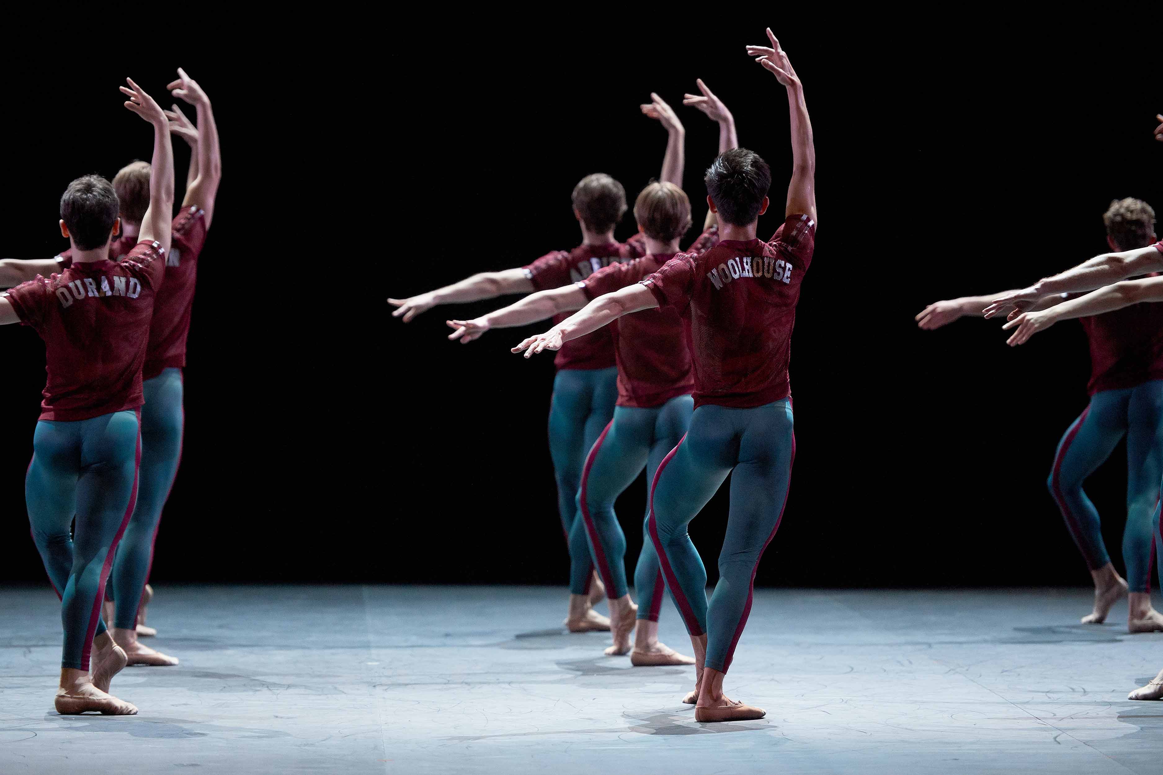 English-National-Ballet-in-Playlist-(Track-1,2)-by-William-Forsythe