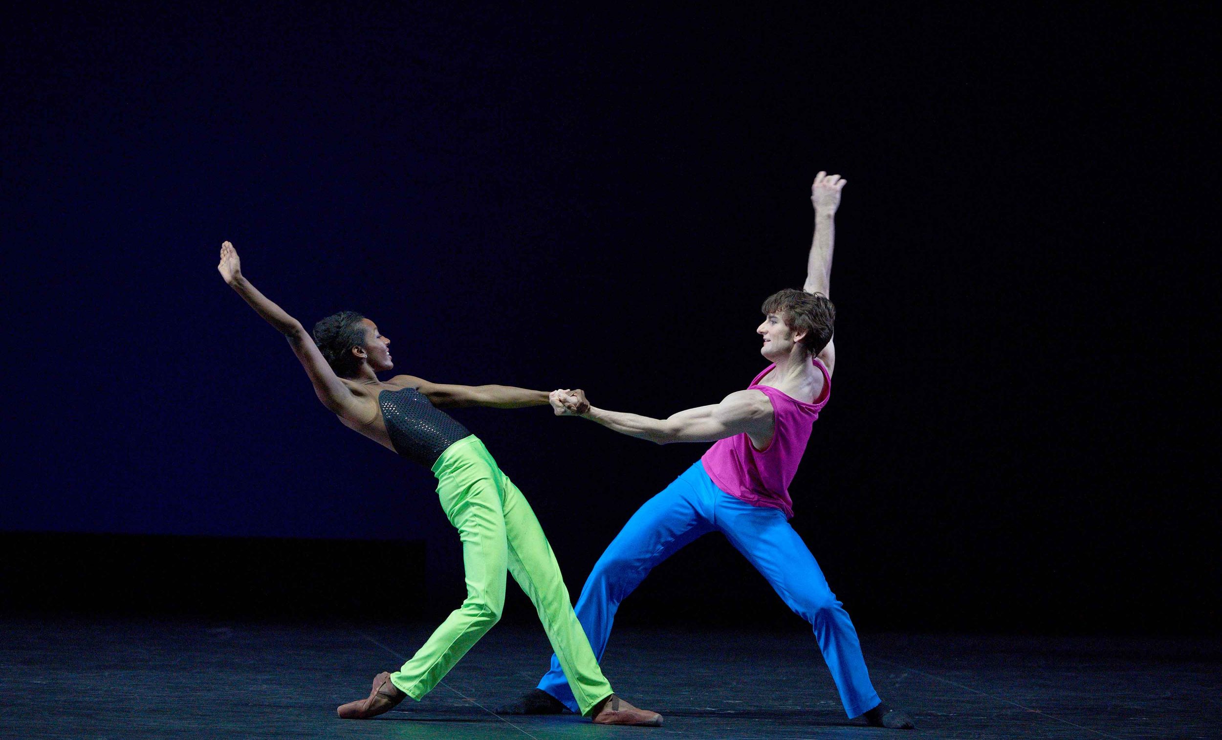 Precious-Adams-and-Aaron-Robison-in-Approximate-Sonata-2016-by-William-Forsythe3