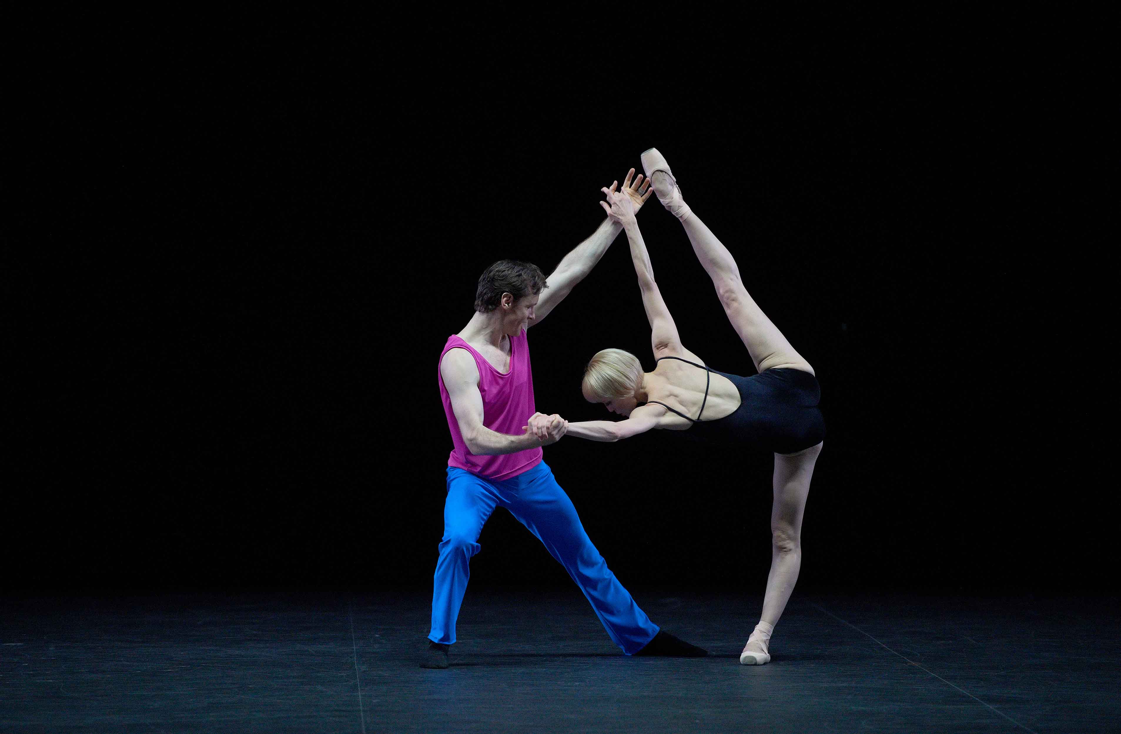 Tiffany-Hedman-and-James-Streeter-in-Approximate-Sonata-2016-by-William-Forsythe