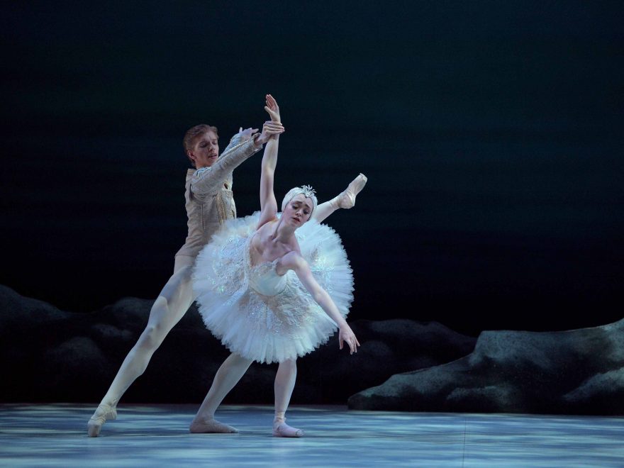 Harvey-Littlefield-as-PrinceSeigfried-Chloe-Keneally-as-Odette-My-First-Ballet-Swan-Lake©Laurent-Liotardo