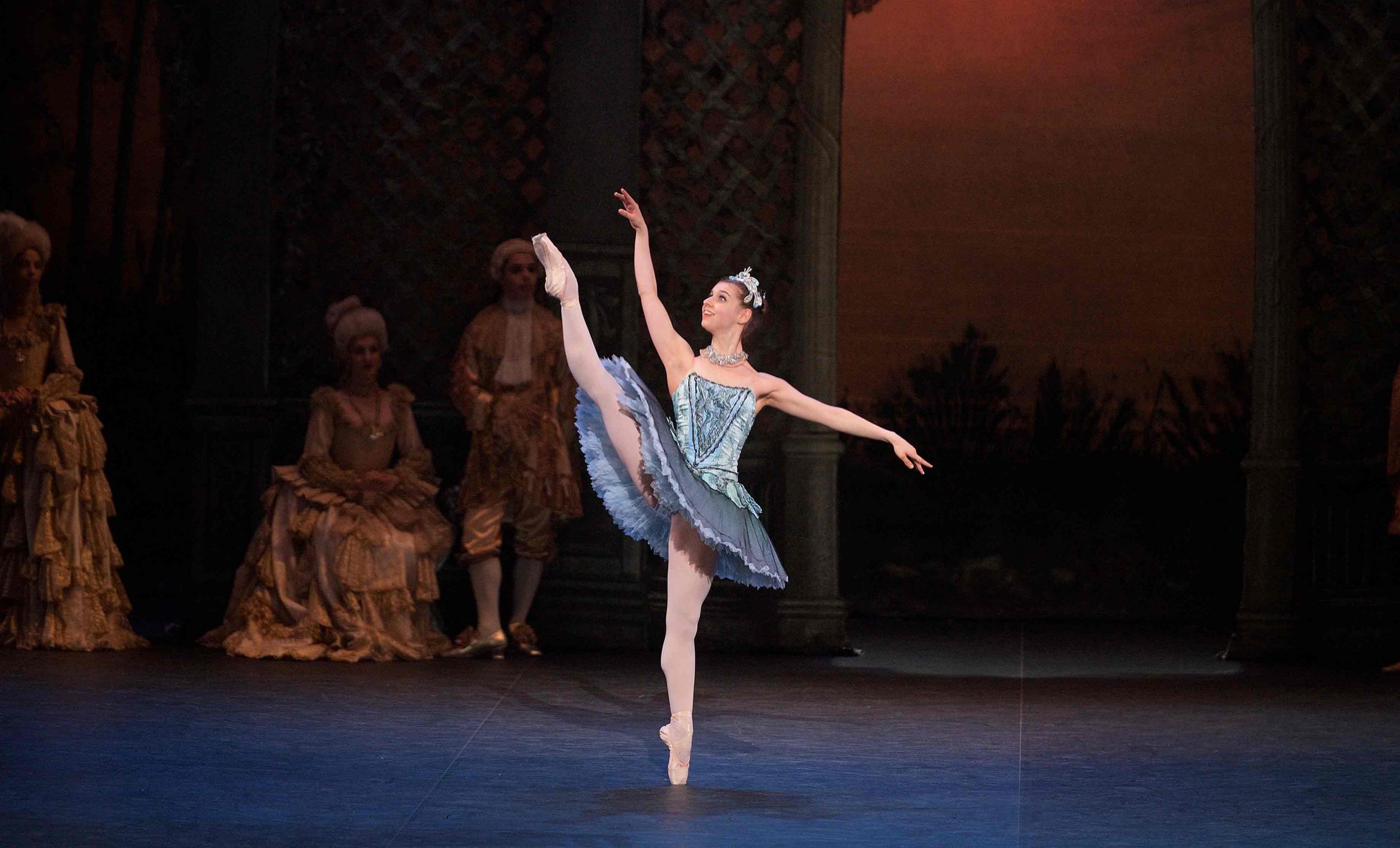 Julia-Conway-as-Princess-Florine-in-The-Sleeping-Beauty-©-Laurent-Liotardo_WEB