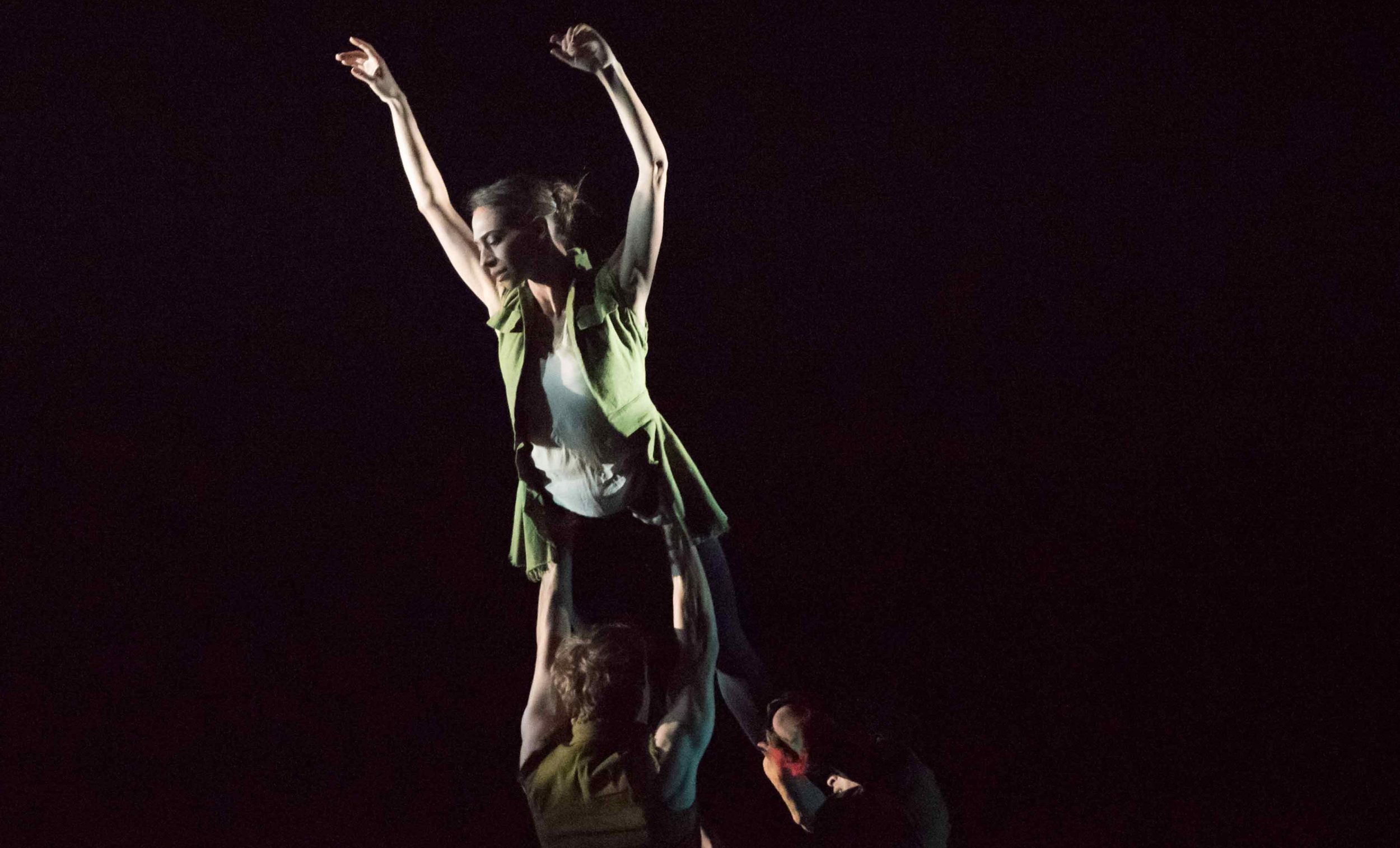 Begona-Cao-in-Second-Breath-by-Russell-Maliphant-part-of-English-National-Ballet's-Lest-We-Forget-(C)-Photography-by-ASH