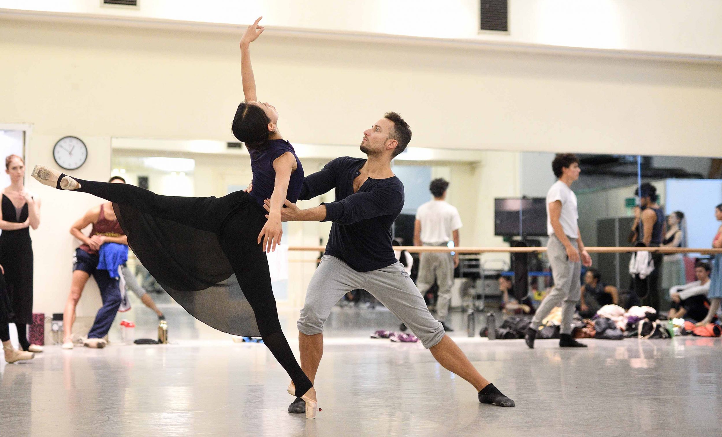 Erina Takahashi and Fabian Reimair in rehearsals for Liam Scarlett's No Man's Land © Laurent Liotardo.