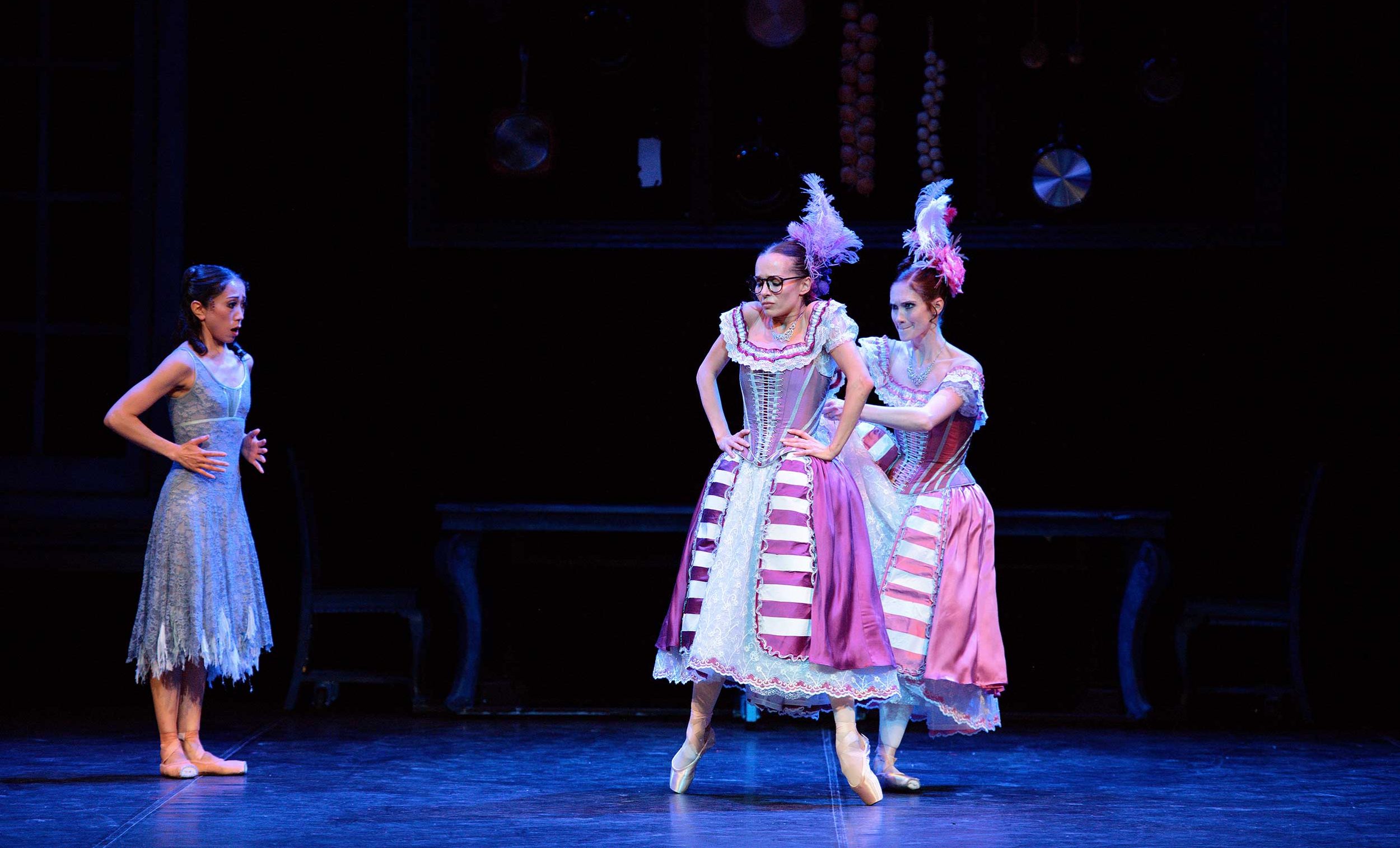 WEB-Erina-Takahashi-with-Katja-Khaiukova-and-Alison-McWhinney-in-English-National-Ballet's-Cinderella-(C)-Laurent-Liotardo