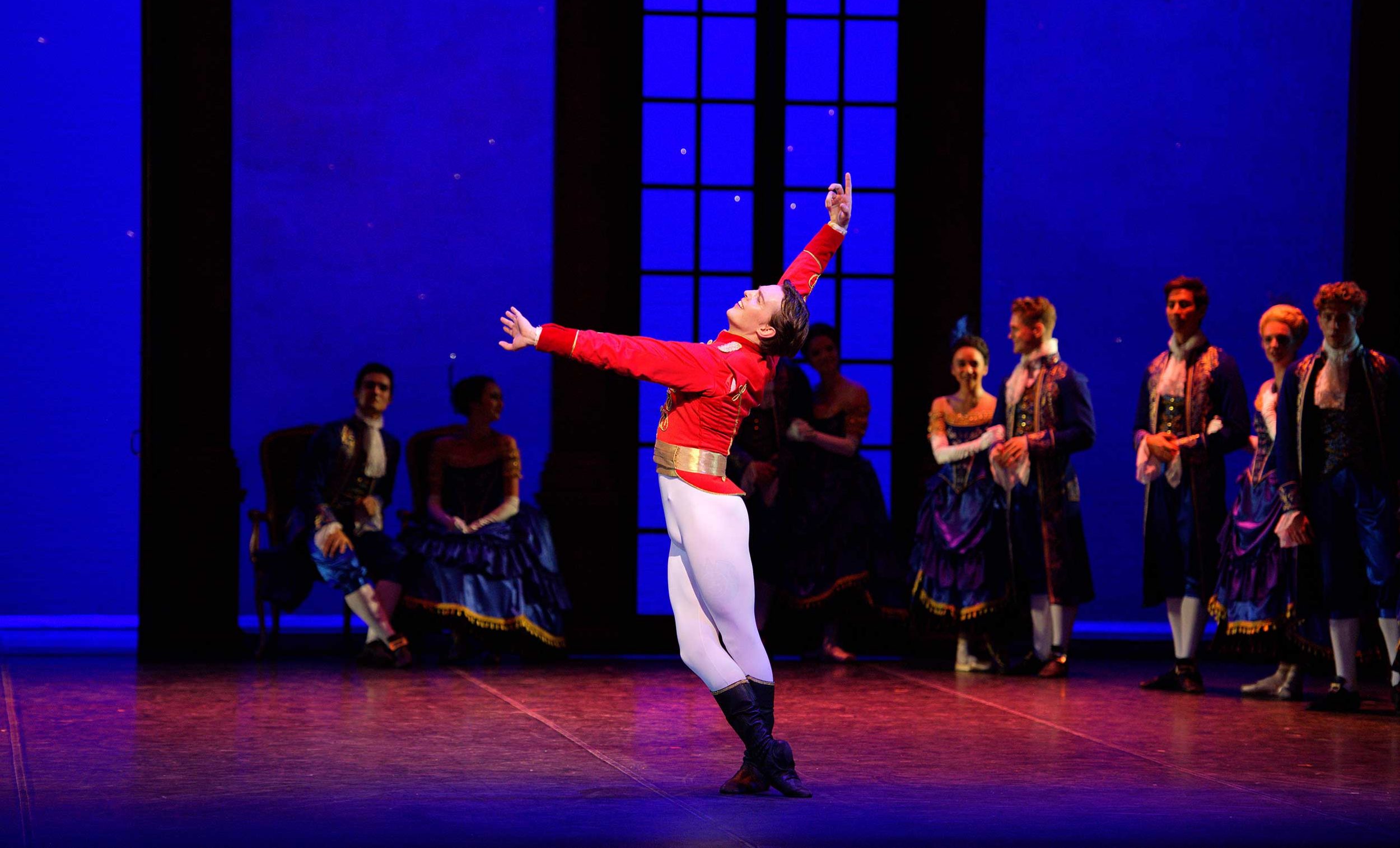 WEB-Joseph-Caley-in-English-National-Ballet's-Cinderella-(c)-Laurent-Liotardo