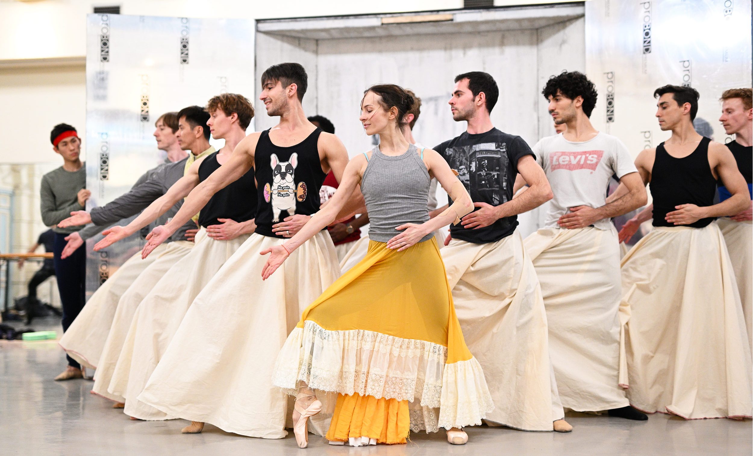 Katja Khaniukova and English National Ballet Artists rehearsing Annabelle Lopez Ochoa's Broken Wings © Laurent Liotardo