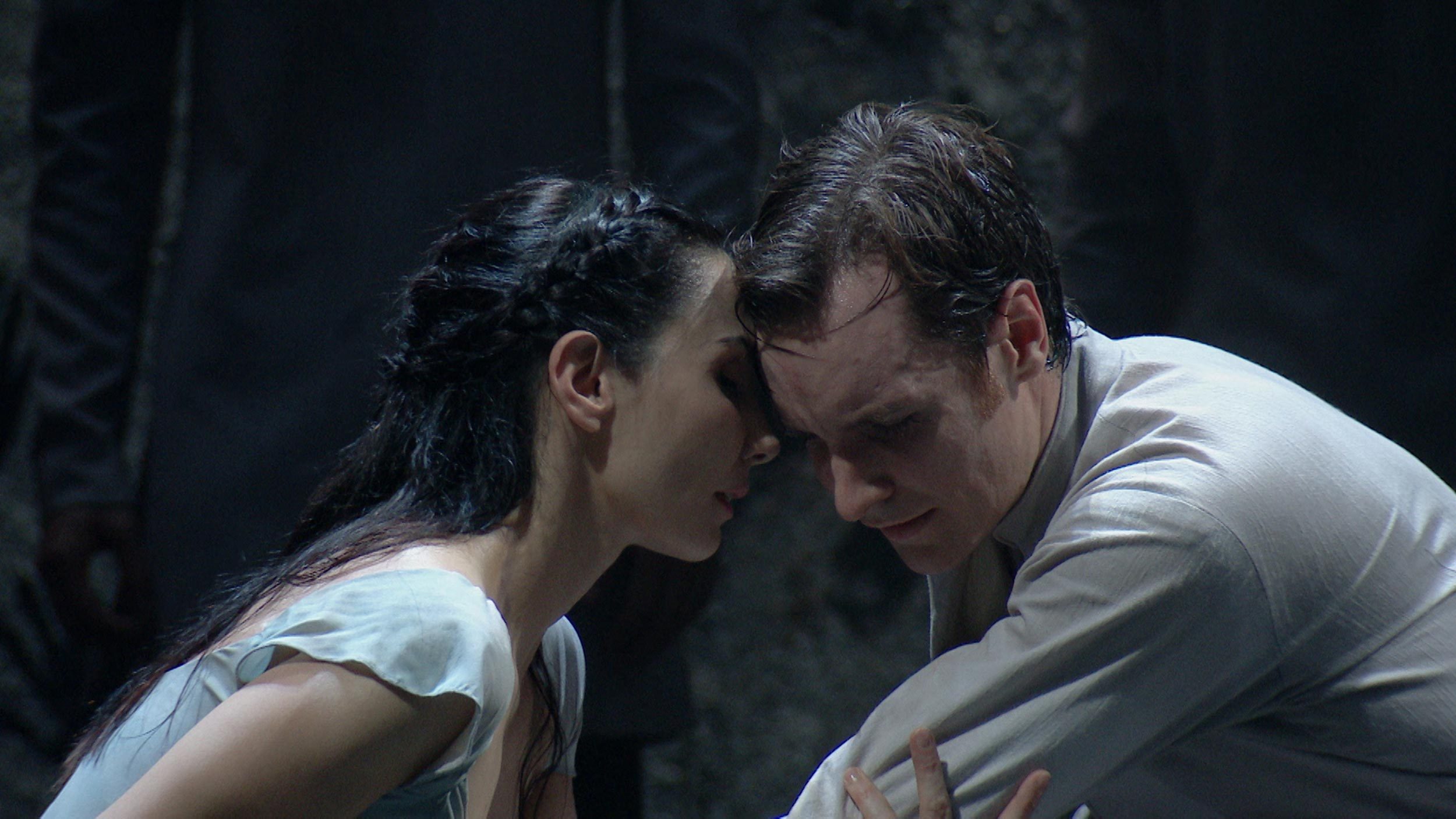 Tamara-Rojo-and-James-Streeter-in-Akram-Khan's-Giselle-©-English-National-Ballet