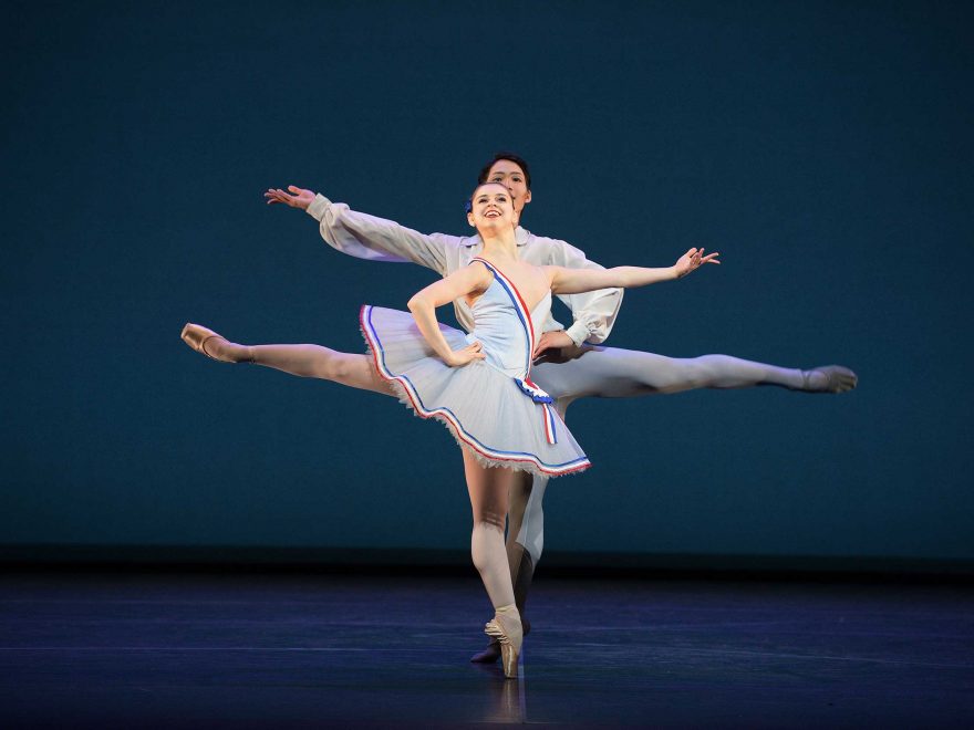 WEB-Julia-Conway-and-Rentaro-Nakaaki-dancing-Flames-of-Paris-(c)-Laurent-Liotardo