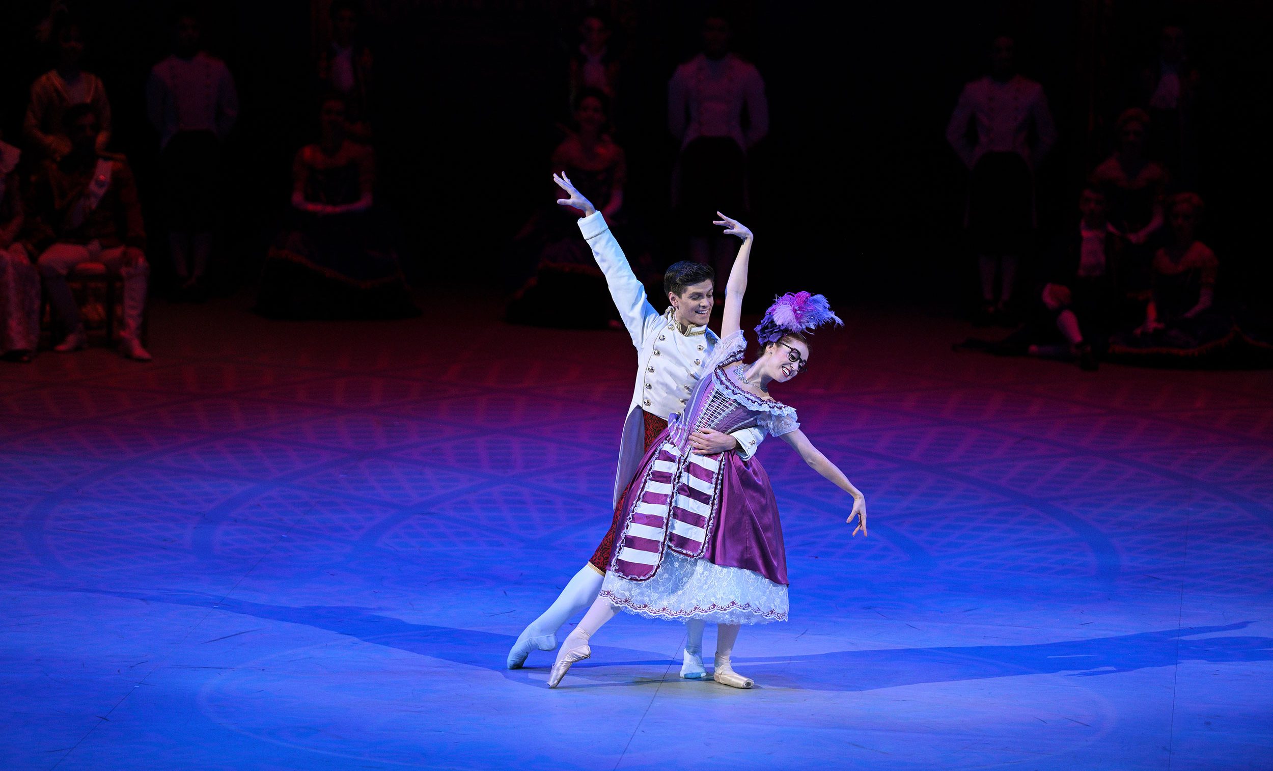 Barry-Drummond-and-Anjuli-Hudson-in-Cinderella-in-the-round-(c)-Laurent-Liotardo