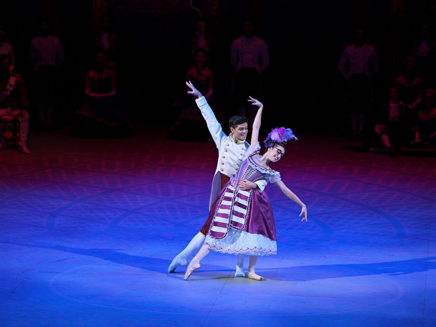 Barry-Drummond-and-Anjuli-Hudson-in-Cinderella-in-the-round-(c)-Laurent-Liotardo