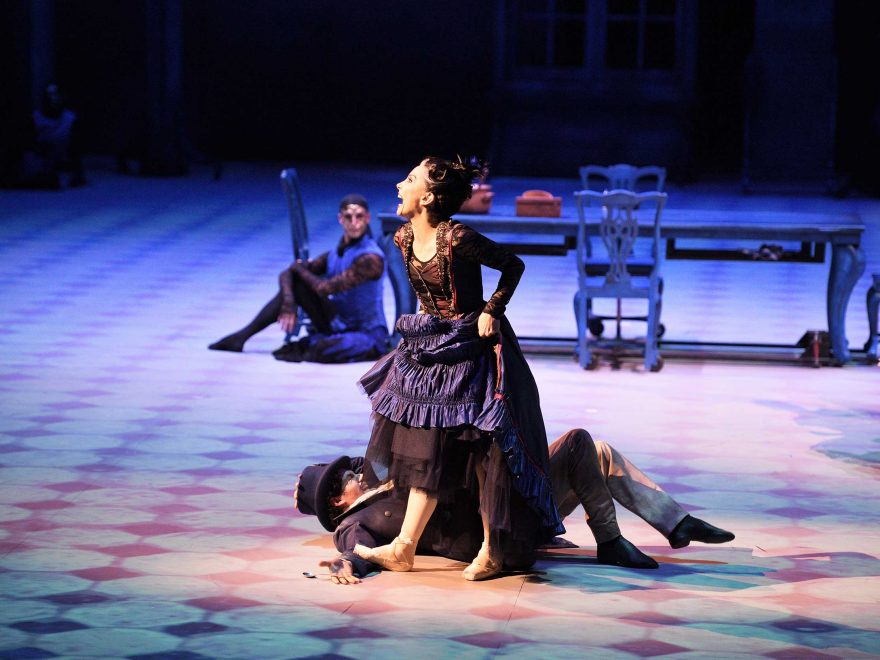 Tamara-Rojo-in-Cinderella-in-the-round-(c)-Laurent-Liotardo