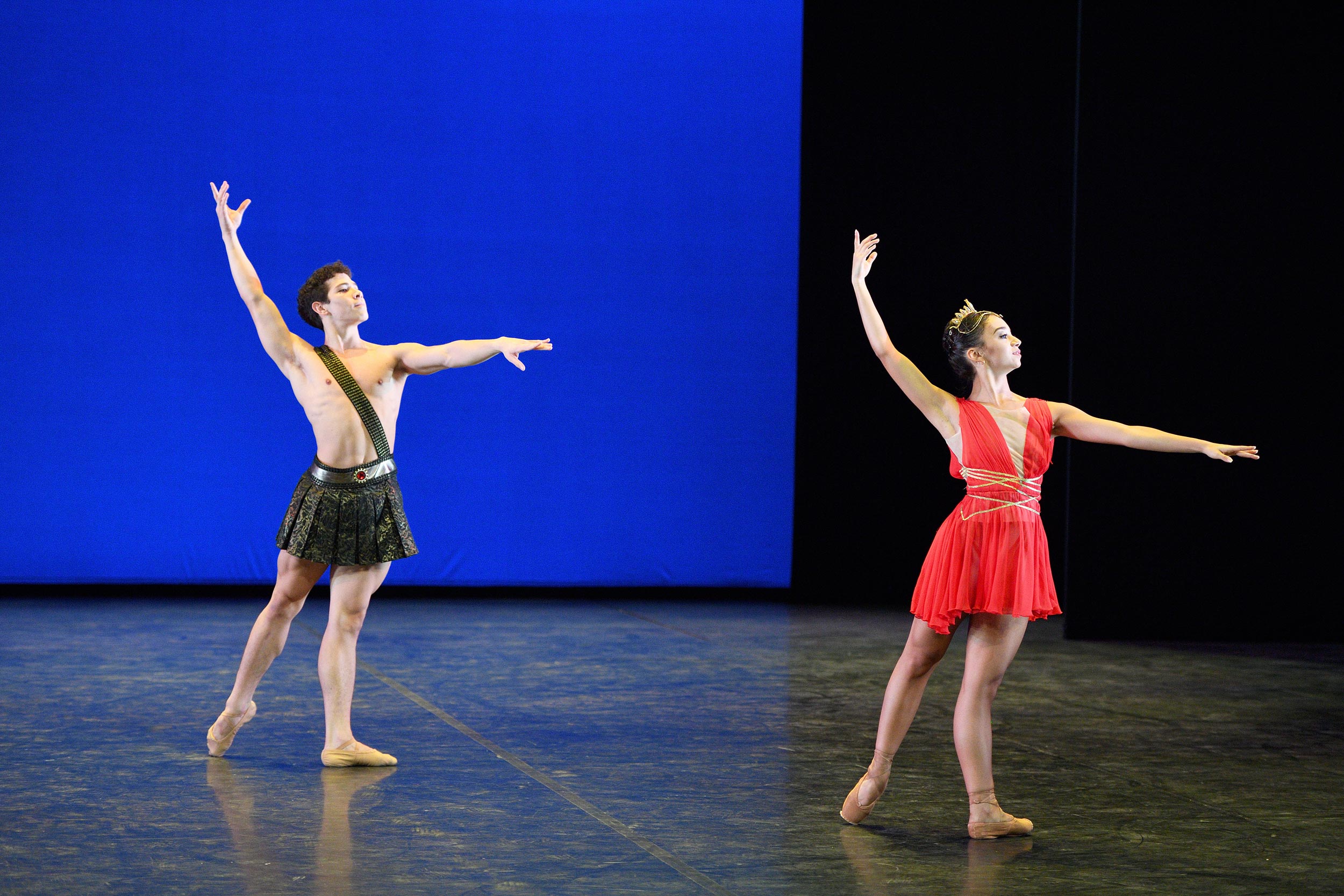 Miguel Angel Maidana and Carolyne Galvao performing Diana and Acteon © Laurent Liotardo