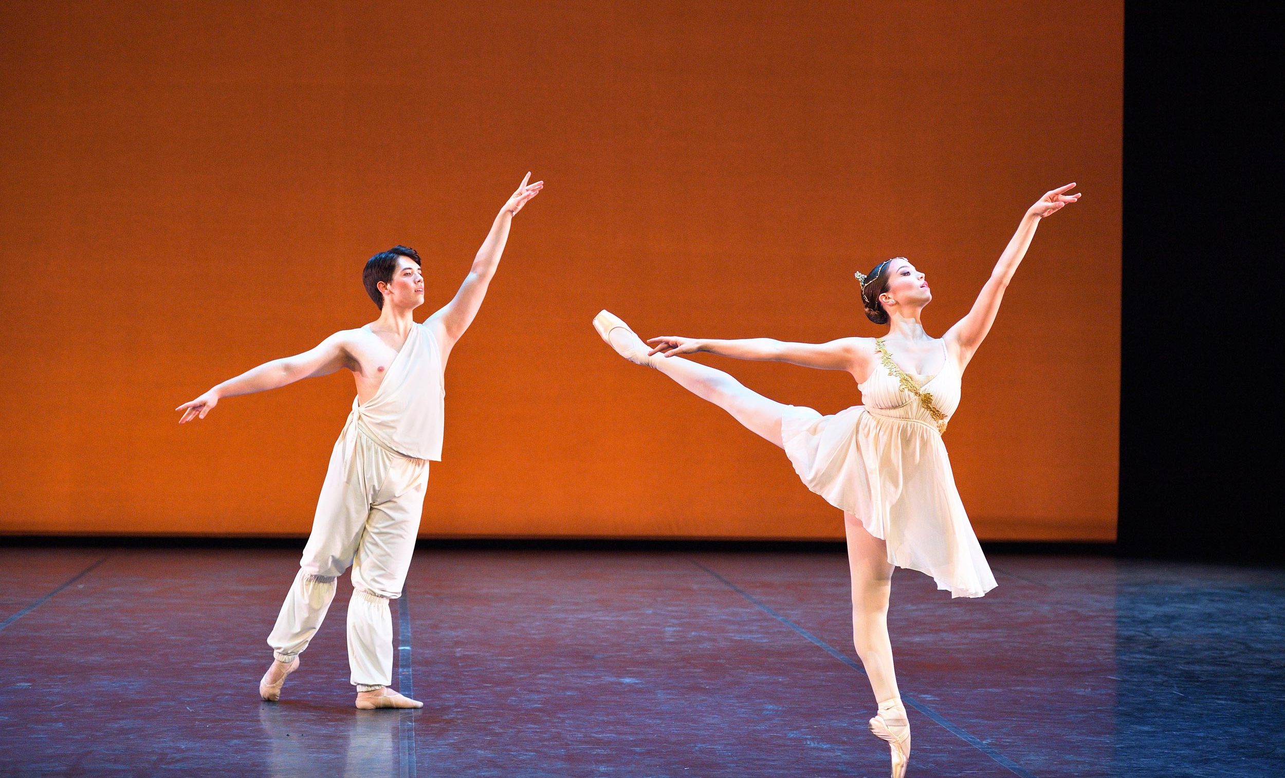 William Yamada and Ivana Bueno performing Talisman pas de deux © Laurent Liotardo