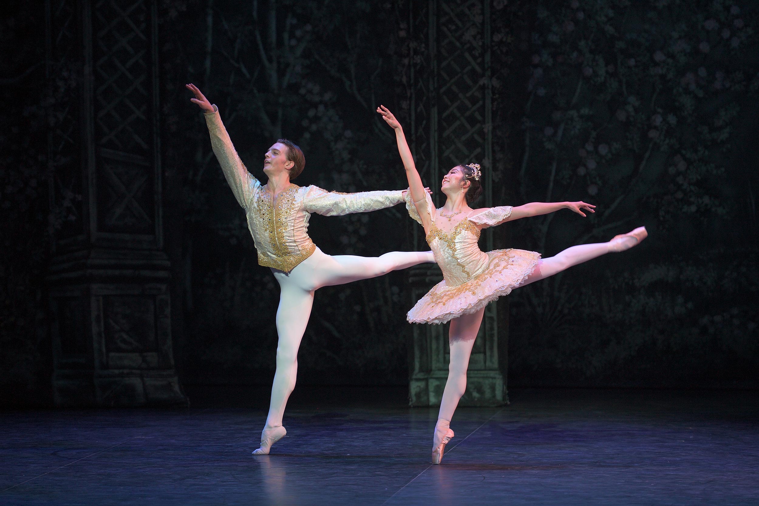 Joseph Caley and Shiori Kase in English National Ballet's Nutcracker
