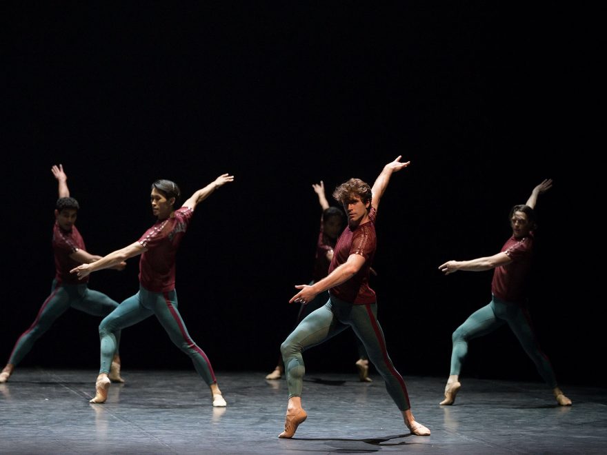 English-National-Ballet-dancers-in-Playlist-(Track-1,2)-as-part-of-Solstice-at-the-Southbank-Centre's-Royal-Festival-Hall--©-Laurent-Liotardo-2500x1667