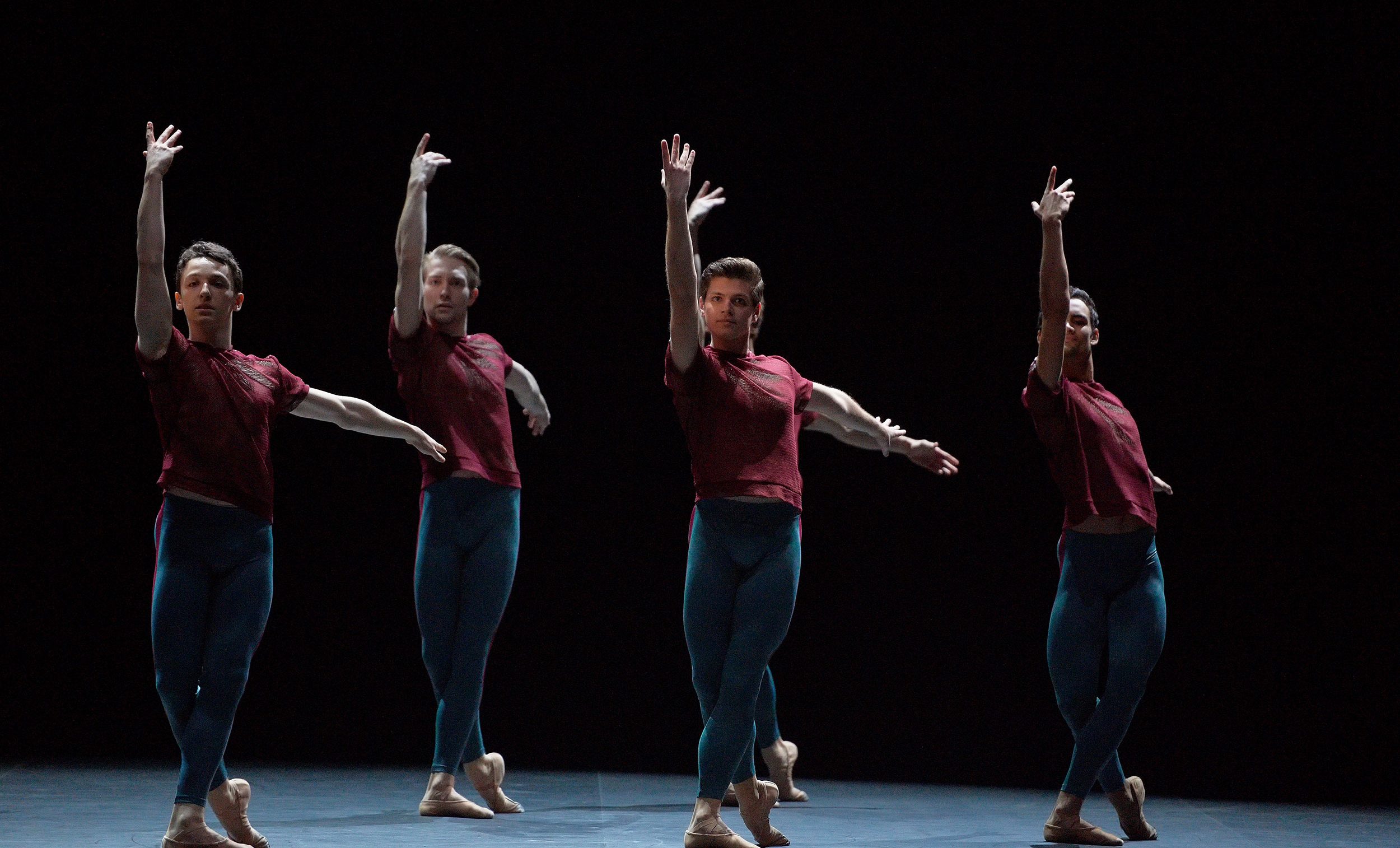 English-National-Ballet-in-Playlist-(Track-1,2)-by-William-Forsythe-2500x1667-(4)