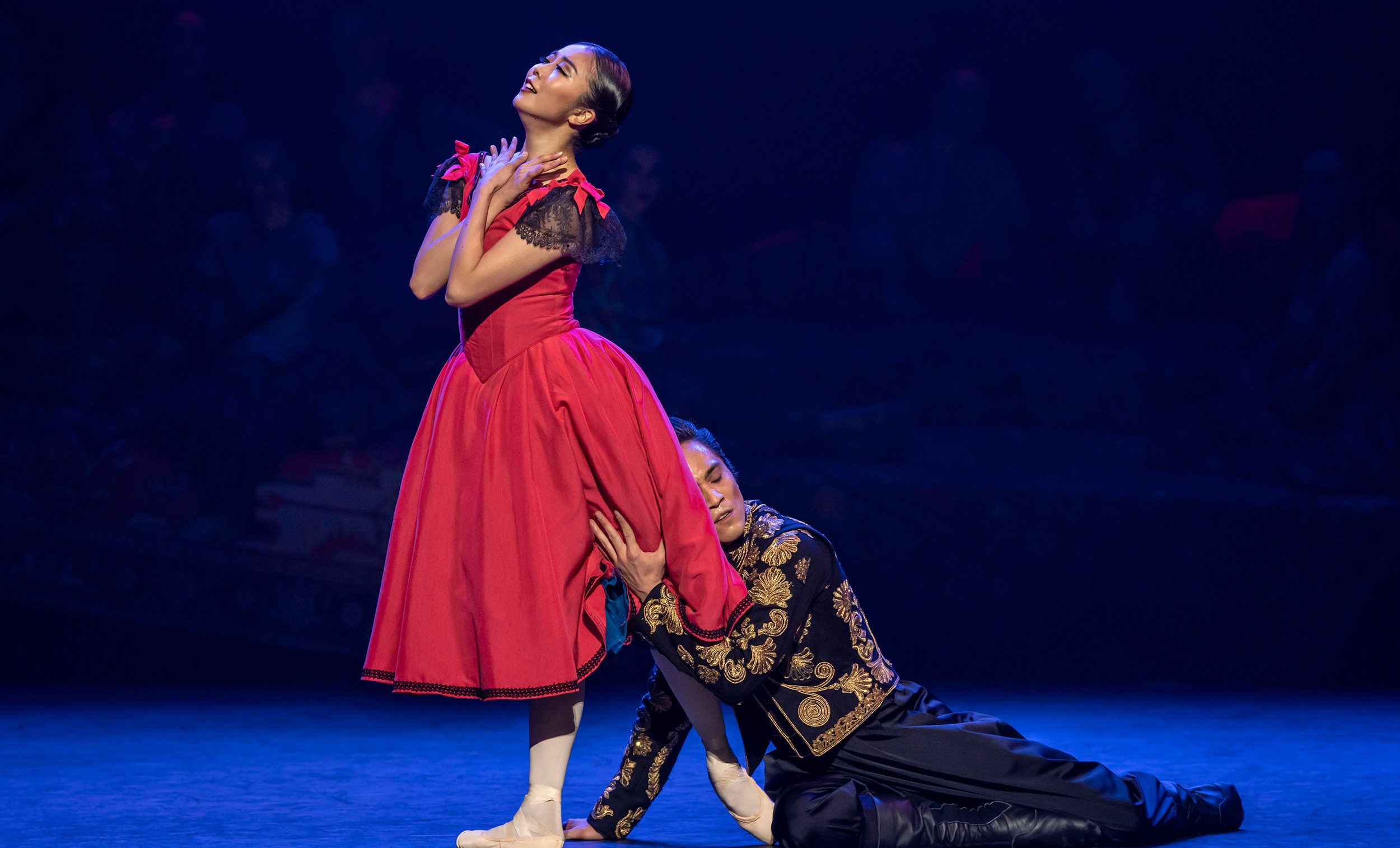 Shiori Kase and Jeffrey Cirio in Tamara Rojo's Raymonda © Johan Persson