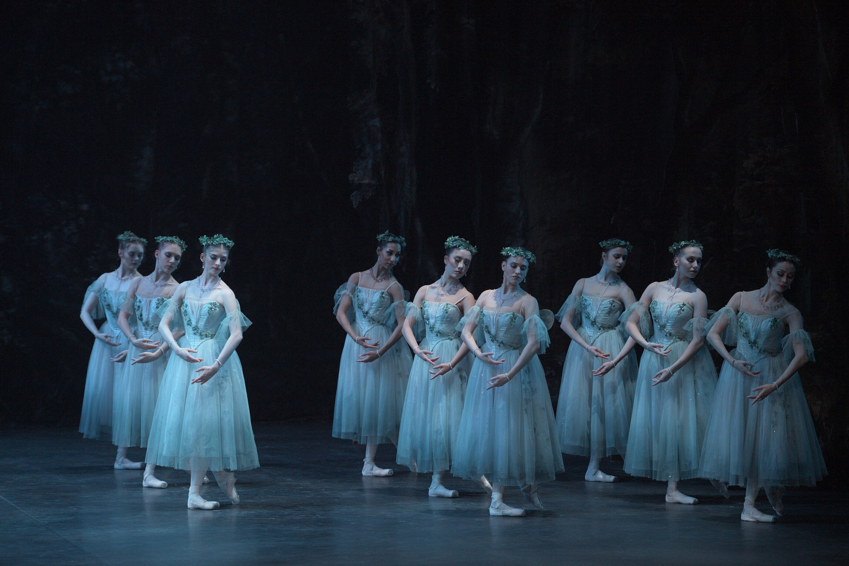 The Wilis corps de ballet in Giselle
